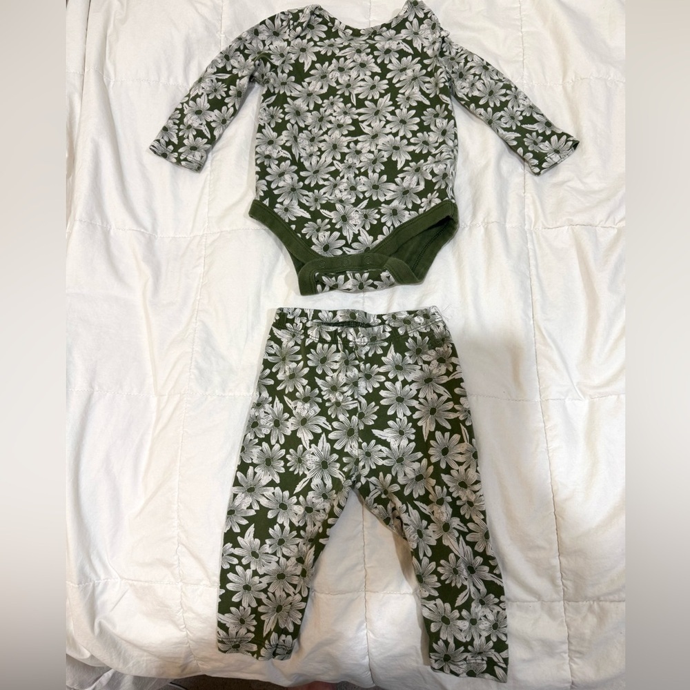 GAP Baby Green Floral Onesie Set